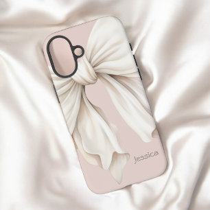 Schattigee Girly Ivory White Bow op Roze met Naam iPhone 16 Plus Hoesje