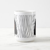 Schattigee glimmende vrouw gestreepte Mok. Kies uw Koffiemok (Center)