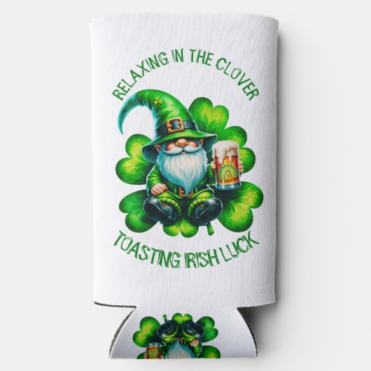 Schattigee Gnome St Patrick's Day met bier | Seltzer Blikjeskoeler (Achterkant)