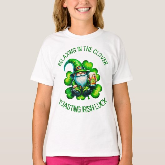 Schattigee Gnome St Patrick's Day met bier | T-shirt (Voorkant)