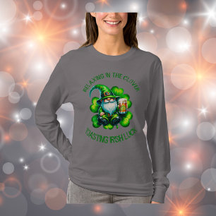 Schattigee Gnome St Patrick's Day met bier   T-shirt