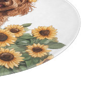 Schattigee Goldendoodle hond met een zonnebloemkro Snijplank (Hoek)