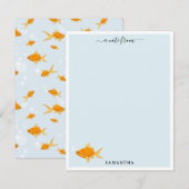 Schattigee Goudvis Zwemmen in Water Custom Name Notitiekaartje (Voorkant / Achterkant)