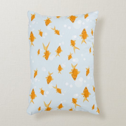 Schattigee goudvissen zwemmen in het water accent kussen (Voorkant(Verticaal))