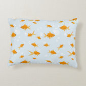 Schattigee goudvissen zwemmen in het water accent kussen (Achterkant)