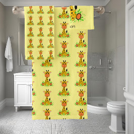 Schattigee grappige baby giraffe voor kinderen, op bad handdoek