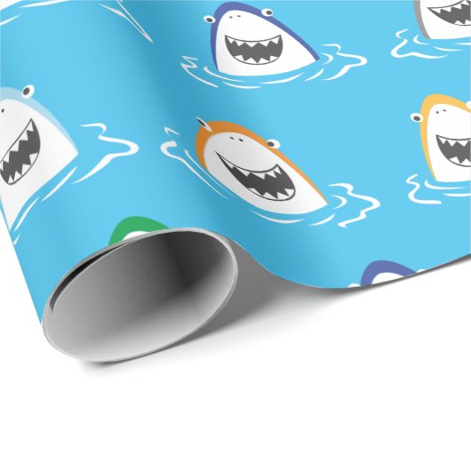 Schattigee grappige haaien in felle kleuren op lic cadeaupapier (Rol Hoek)