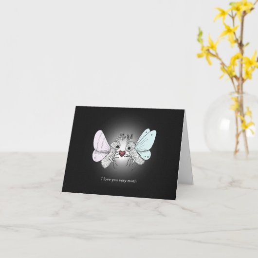 Schattigee Grappige Moth Whimsical Gothic liefde J Kaart (Gele Bloem)