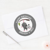 Schattigee grappige opossum gepersonaliseerde cart ronde sticker (Envelop)