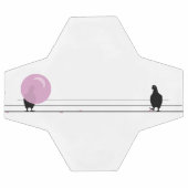 Schattigee Grappige Roze Bubble Gum Vogels Op Een  Voetbal (Enkel)