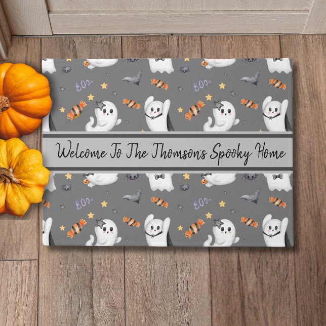 Schattigee Grey Spooky Ghost Family Halloween Patt Deurmat (Creator heeft geüpload)