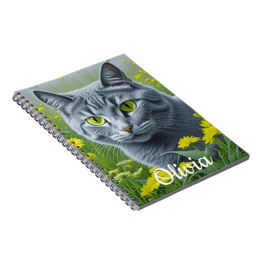 Schattigee Grijze Kat met Gele Gepersonaliseerde O Notitieboek (Rechterzijde)