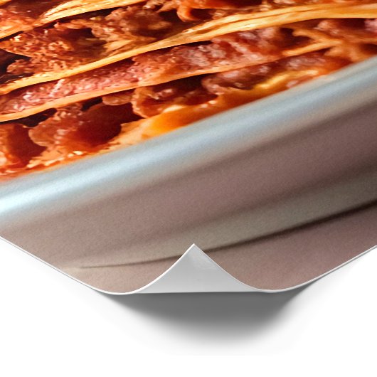 Schattigee Grijze Kat met Lasagne en Wijnglas Poster (Hoek)