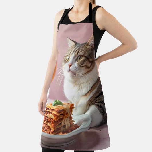 Schattigee Grijze Kat met Lasagne en Wijnglas Schort (Insitu)