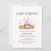 Schattigee grillige Bunny Brewing Halloween Baby s Kaart (Voorkant)