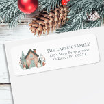 Schattigee grillige Winter Christmas House Cottage Etiket<br><div class="desc">Voeg een vleugje grillige wintermagie toe aan uw vakantiekaartenenveloppen met dit moderne schattige kersthuisje met waterverf adresetiketten. Beschikt over een charmante waterverf van een gezellig winterhuis in zacht neutraal terracotta en stoffig zacht blauwgroen, ideaal voor het toevoegen van een persoonlijke en minimale schattigheid aan uw vakantie briefpapier, personaliseren het om...</div>