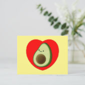 Schattigee groene avocado Cartoon in rood hart Cus Briefkaart (Staand voorkant)