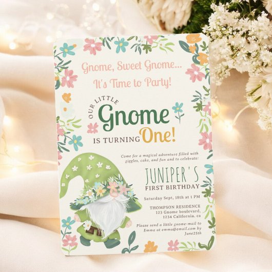 Schattigee Groene Bloemen Woodland Gnome 1e Verjaa Kaart
