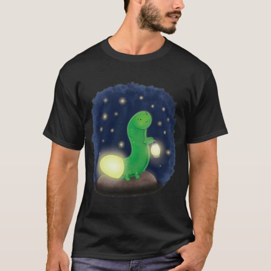 Schattigee groene gloeiworm met lantaarn Cartoon T-shirt (Voorkant)