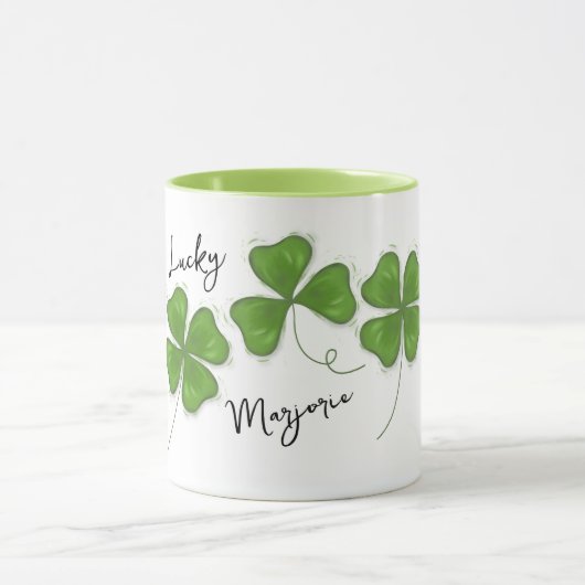 Schattigee groene klavertjevier gepersonaliseerd mok (Midden)