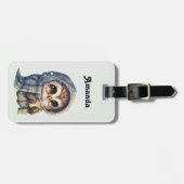 Schattigee grootogige uil met een kop koffie bagagelabel (Voorkant horizontaal)