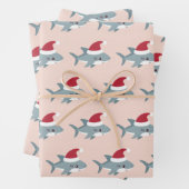 Schattigee haai in een kerstmuts Lichtroze kerst Inpakpapier Vel (In situ)