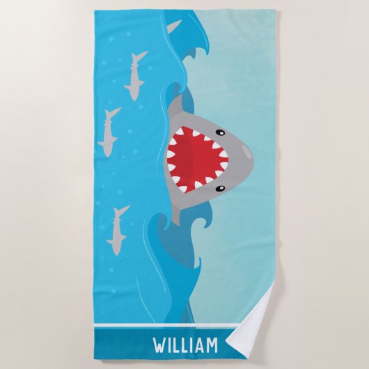Schattigee haai in water | Jongens gepersonaliseer Strandlaken (Voorkant)