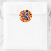 Schattigee Halloween Bat met pompoenmand Ronde Sticker (Tas)