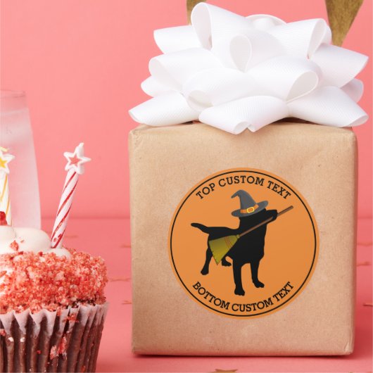 Schattigee Halloween Funny Black Lab Hond Heks Cus Ronde Sticker (Feest)