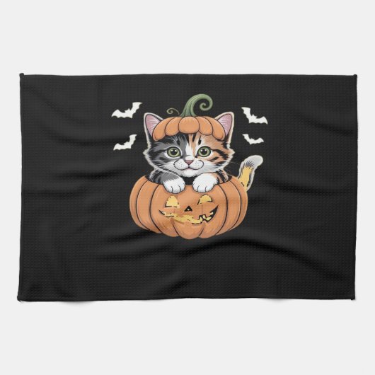 Schattigee Halloween Kitten in een Pumpkin Classic Theedoek (Horizontaal)