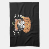Schattigee Halloween Kitten in een Pumpkin Classic Theedoek (Verticaal)