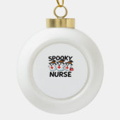 Schattigee Halloween Nurse Ghosts Cartoon Classic  Keramische Bal Ornament (Voorkant)