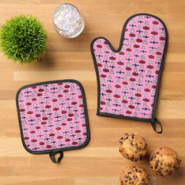 Schattigee Halloween Print op Roze Ovenwant & Pannenlap Set
