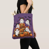 Schattigee Halloween-spoken in Coquette Bows & Pum Tote Bag (Dichtbij)