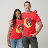 Schattigee Halloween Uil op Crescent Moon T-shirt (Unisex)