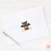 Schattigee halloween vleermuis op pompoen vierkante sticker (Envelop)