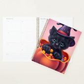 Schattigee Halloween zwarte kitten in pompoen Planner (Display)