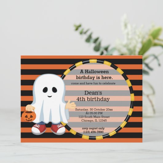 Schattigee Halloweenverjaardag Kaart (Staand voorkant)