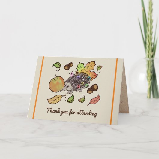 Schattigee hand getekende egel in herfst met blade bedankkaart (Voorkant)