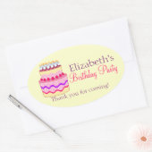 Schattigee Happy Birthday Cake gepersonaliseerd Ovale Sticker (Envelop)