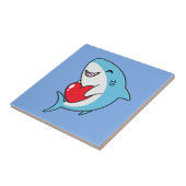 Schattigee Happy Blue Shark met een rood hart Tegeltje (Zijkant)