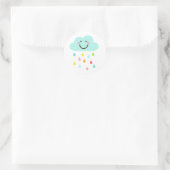 Schattigee happy cloud met kleurrijke regendruppel ronde sticker (Tas)