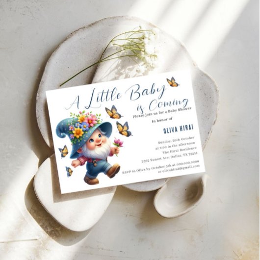 Schattigee Happy Gnome met vlinder Baby shower Kaart