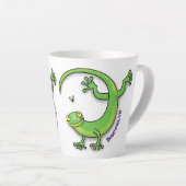 Schattigee Happy Green Gekko hagedis cartoon geper Latte Mok (Rechterhoek)