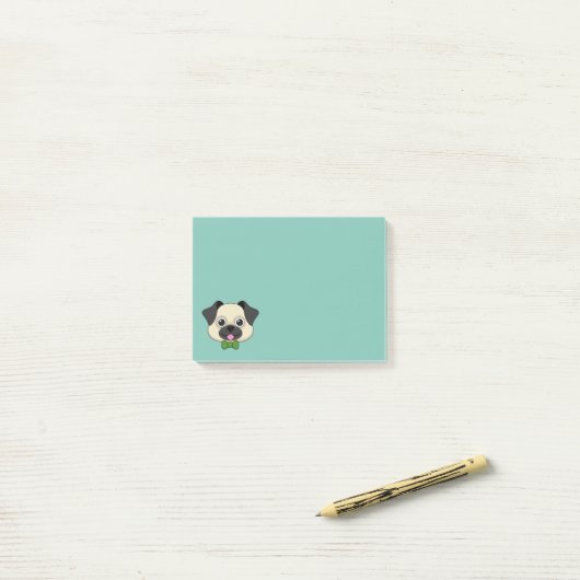 Schattigee Happy Pug Dog met Papillon Post-it® Notes (Op bureau)