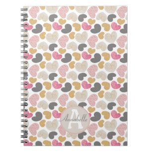 Schattigee harten pastel kleuren monogram naam notitieboek