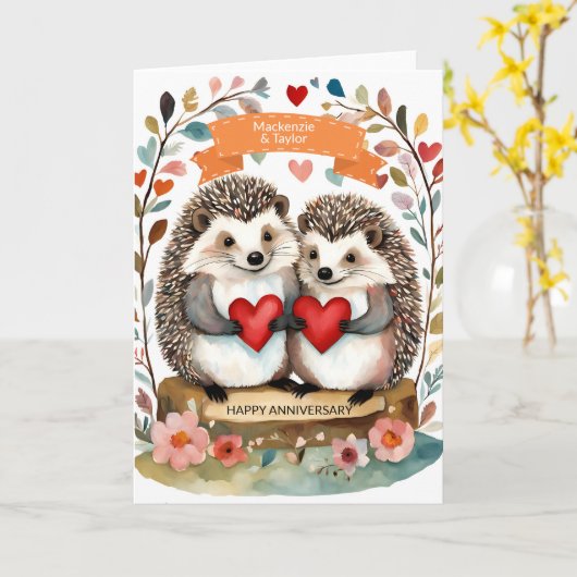 Schattigee Hedgehogs Hedgehugs gepersonaliseerd Ju Kaart (Gele Bloem)
