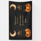 Schattigee Heksenkat en Pompoen Verjaardag Spandoek (Verticaal)