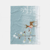 Schattigee herten en vogels in de besneeuwde Bosse Fleece Deken (Voorkant)