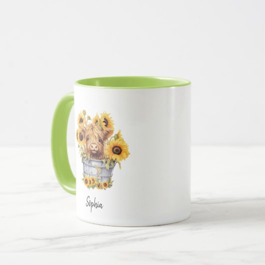 Schattigee Highland Koe in Bucket Zonnebloemen Blo Mok (Voorkant links)